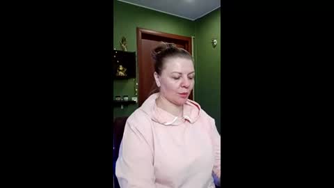 Snapshot of veronikawgold chatting on April 2026 10:14:02 PM VeronikawGold online show from April 2026 10:14:02 PM