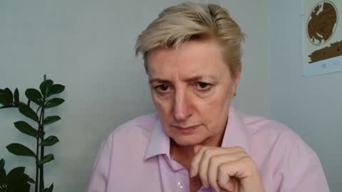 Snapshot of verony_ chatting on March 2025 10:33:02 AM verony_ online show from March 2025 10:33:02 AM