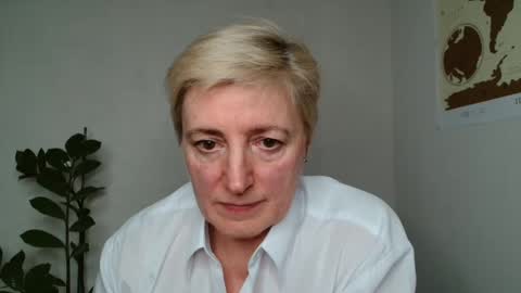 Snapshot of verony_ chatting on March 2025 03:27:02 PM verony_ online show from March 2025 03:27:02 PM