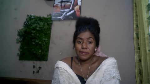 Snapshot of verronique1511 chatting on June 2026 06:34:02 PM verronique1511 online show from June 2026 06:34:02 PM