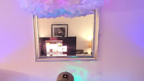 VersPig7 online show from February 2025 08:44:02 PM