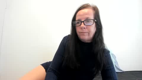 verysassypeachgoddess online show from March 2026 01:39:02 PM