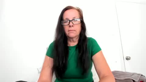 Snapshot of verysassypeachgoddess chatting on May 2026 02:38:02 PM verysassypeachgoddess online show from May 2026 02:38:02 PM