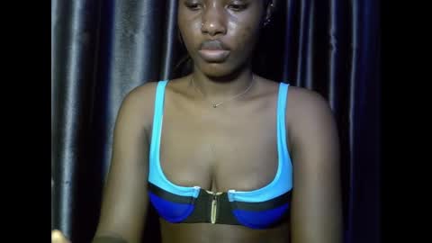 Snapshot of verywetpussy_ chatting on November 2025 04:33:02 AM verywetpussy online show from November 2025 04:33:02 AM