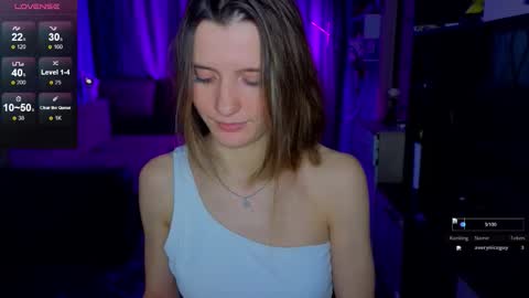 Snapshot of vett1a chatting on November 2025 05:13:02 PM vett1a online show from November 2025 05:13:02 PM