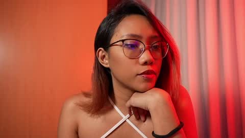 Vexa Nyx online show from May 2026 02:35:02 PM