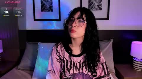 Snapshot of vi_anaya chatting on November 2025 11:43:02 AM Anaya online show from November 2025 11:43:02 AM