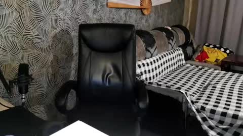 Snapshot of vialeras chatting on February 2025 12:30:01 AM vialeras online show from February 2025 12:30:01 AM