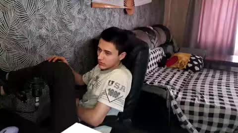 Snapshot of vialeras chatting on February 2025 07:24:02 AM vialeras online show from February 2025 07:24:02 AM