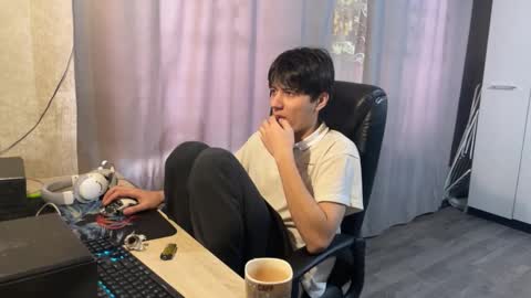 Snapshot of vialeras chatting on November 2025 08:14:01 AM vialeras online show from November 2025 08:14:01 AM