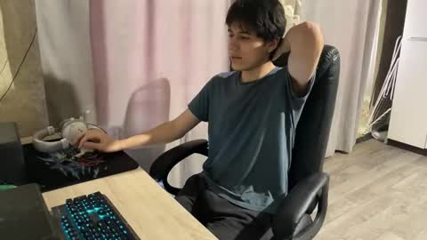 Snapshot of vialeras chatting on November 2025 07:12:01 AM vialeras online show from November 2025 07:12:01 AM