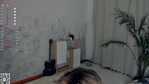 Snapshot of vibes_of_joy chatting on January 2025 02:20:01 AM Mikky online show from January 2025 02:20:01 AM