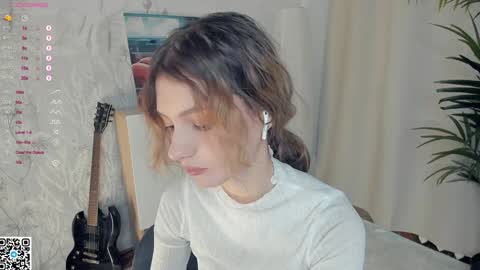 Snapshot of vibes_of_joy chatting on January 2025 07:19:02 AM Mikky online show from January 2025 07:19:02 AM