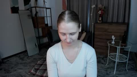 Snapshot of vibes_of_joy chatting on October 2025 07:15:01 AM Mikky online show from October 2025 07:15:01 AM