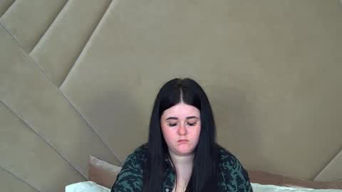 Snapshot of vickibrooks chatting on February 2025 02:51:02 AM VickiBrooks online show from February 2025 02:51:02 AM