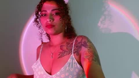 Vicky  online show from March 2025 12:00:01 AM