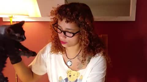 Vicky  online show from November 2025 02:34:01 AM