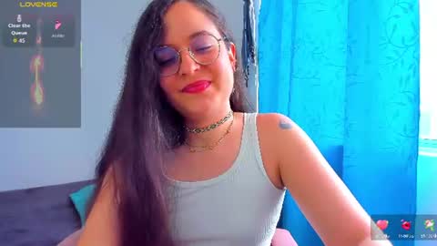 Snapshot of vicky_cristinax chatting on July 2026 08:13:02 PM Vicky online show from July 2026 08:13:02 PM