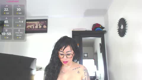 Vicky  online show from October 2025 11:19:01 AM