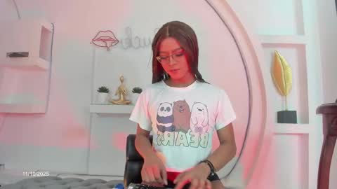 Snapshot of vicky_hottman chatting on October 2025 05:06:01 AM vicky_hottman online show from October 2025 05:06:01 AM