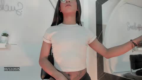 vicky_hottman online show from December 2025 04:33:02 AM