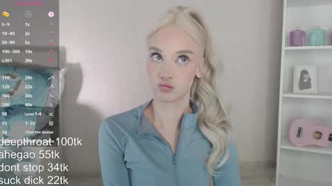 Snapshot of vickyfuckingdoll chatting on March 2026 03:10:01 AM vickyfuckingdoll online show from March 2026 03:10:01 AM