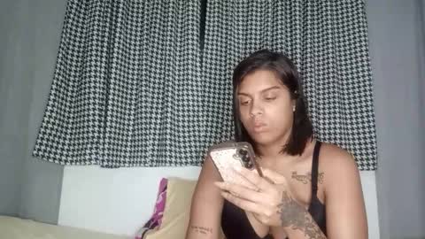 Snapshot of vickyhm22 chatting on November 2025 08:27:01 AM vickyhm22 online show from November 2025 08:27:01 AM