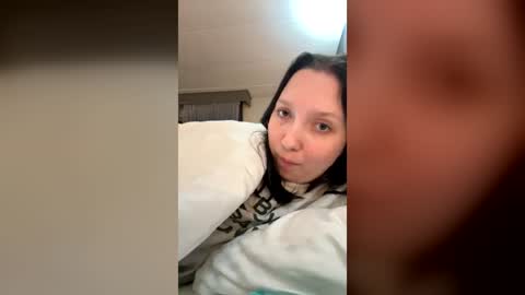 Snapshot of vickyparkerxx chatting on August 2026 04:55:02 AM Vicky Parker online show from August 2026 04:55:02 AM