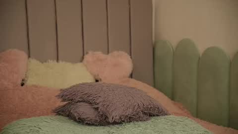 Snapshot of vickysecret96 chatting on February 2025 09:32:01 PM vickysecret96 online show from February 2025 09:32:01 PM