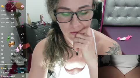 Valentina online show from December 2024 10:55:02 PM