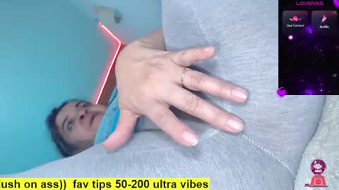 Snapshot of vickytera777 chatting on December 2025 12:47:01 PM vickytera777 online show from December 2025 12:47:01 PM