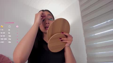 Victoria  online show from March 2025 07:12:02 PM