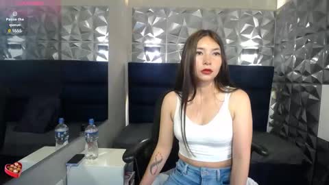 Victoria  online show from September 2025 03:10:01 AM