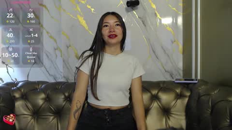 Victoria  online show from October 2025 04:15:01 AM