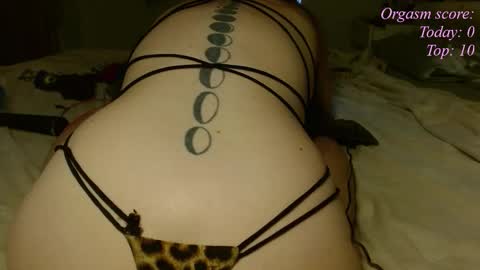 Snapshot of victoria97 chatting on October 2025 05:47:02 PM Victoria97 online show from October 2025 05:47:02 PM