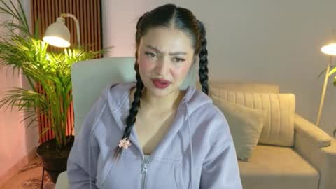 Snapshot of victoria___moon chatting on May 2026 01:50:01 PM victoria online show from May 2026 01:50:01 PM