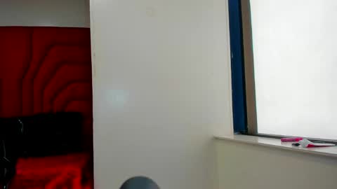 Victoria  grey  online show from May 2026 06:05:01 PM