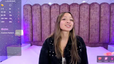 Snapshot of victoria_adams14 chatting on January 2025 11:56:02 AM Victoria for you online show from January 2025 11:56:02 AM