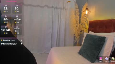 Snapshot of victoria_decapri chatting on September 2025 07:51:02 PM victoria online show from September 2025 07:51:02 PM