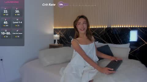 Snapshot of victoria_decapri chatting on November 2025 12:48:02 PM victoria online show from November 2025 12:48:02 PM