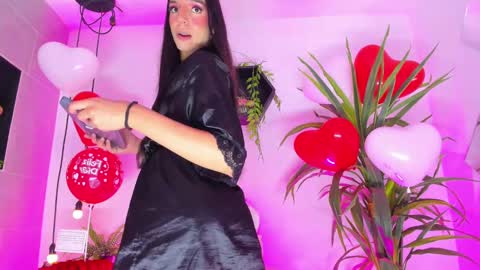 Victoria  online show from February 2025 09:32:01 PM