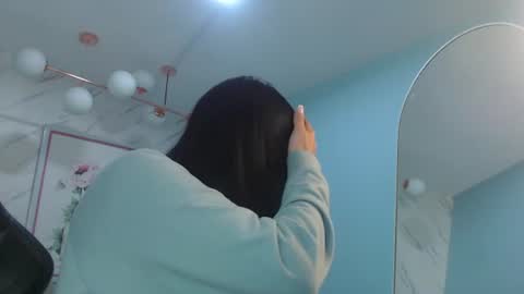 Snapshot of victoria_hernandez_t chatting on June 2026 01:28:02 PM Victoria online show from June 2026 01:28:02 PM