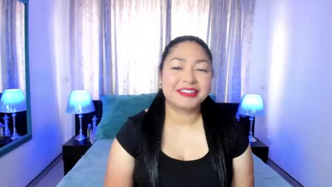 Snapshot of victoria_kim_lee chatting on May 2026 02:12:01 PM Victoria online show from May 2026 02:12:01 PM