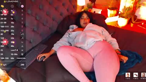 Snapshot of victoria_monteroo chatting on May 2026 01:12:02 AM Call me Vic online show from May 2026 01:12:02 AM