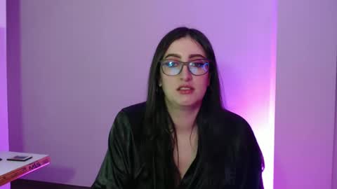 Victoria online show from January 2025 11:13:01 PM