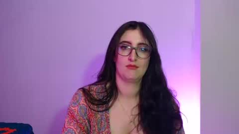 Victoria online show from February 2025 11:57:01 PM