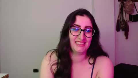 Victoria online show from April 2026 08:47:01 PM