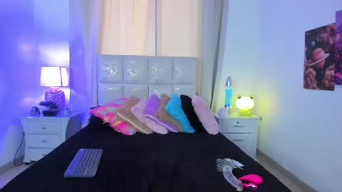 victoria  online show from July 2026 07:13:02 PM