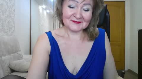 Victoria online show from December 2024 06:25:01 PM