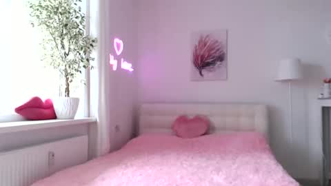 Snapshot of victoria_sweet_baby chatting on May 2026 08:01:01 AM victoria_sweet_baby online show from May 2026 08:01:01 AM
